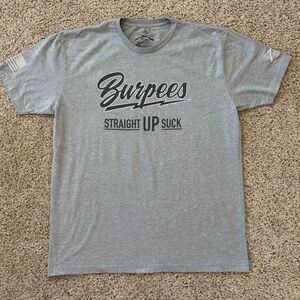 Grunt Style short sleeve shirt. In Very Good Condition! Color is gray. Size XL.